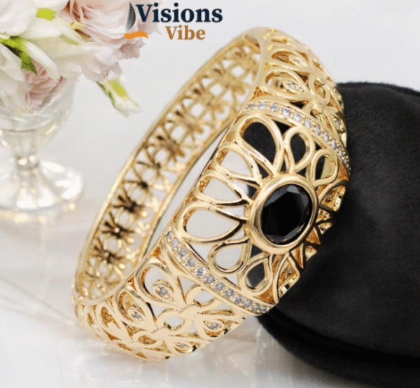 BRACELET-01